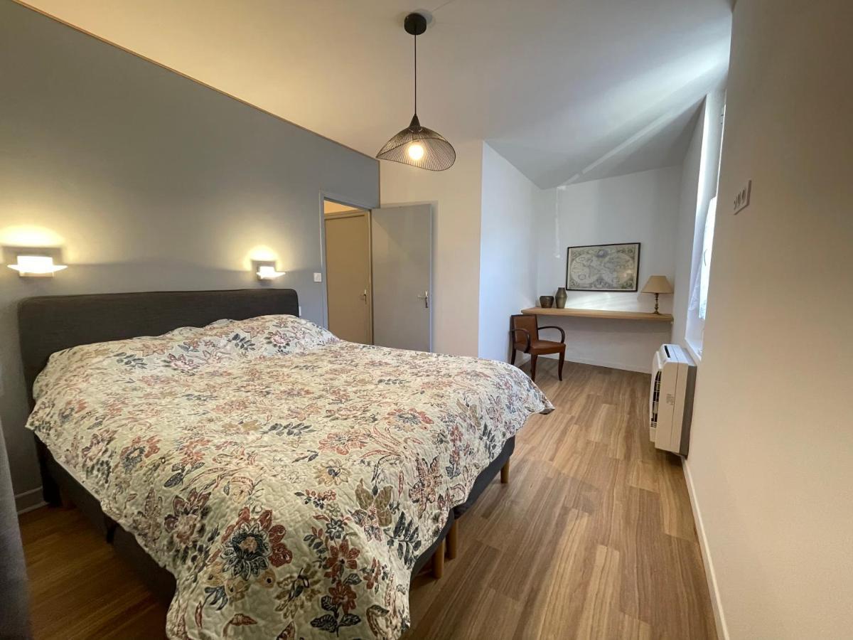 Gite Le Layris Apartment กอมปอง ภายนอก รูปภาพ